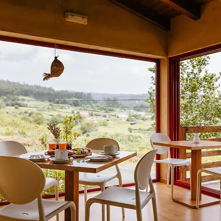 El Castano Dormilon 酒店 *